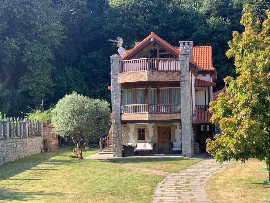 Casa Con Amplio Jardin En Pechon Villa Luaran gambar