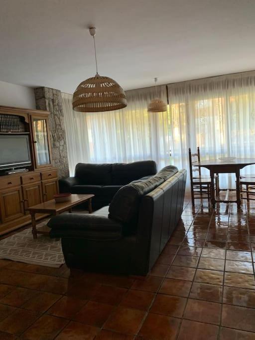 Casa Con Amplio Jardin En Pechon Villa Luaran gambar